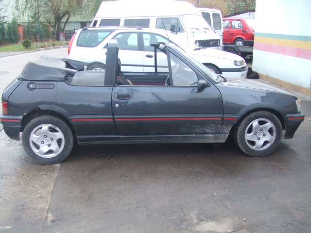 Tak wygl&#261;da&#322;o autko dzie&#324; po zakupie